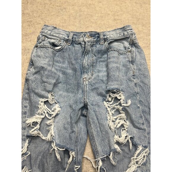 American Eagle Outfitters | Mom Jean | Destroyed Distressed | Size 8 - Picture 5 of 14